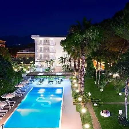 Sogaris Hotel